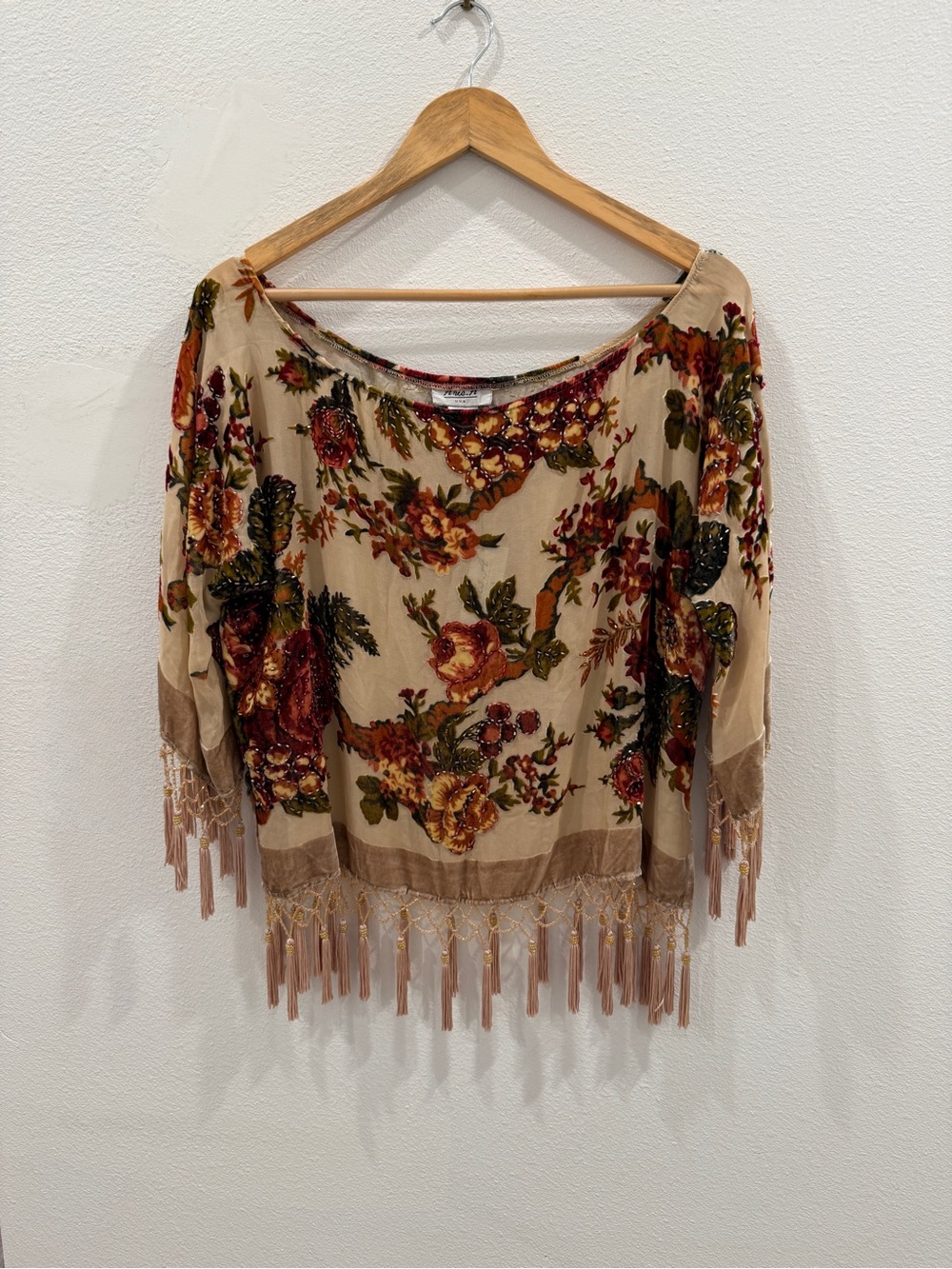 Aris 90s vintage silk Cream Velvet Floral Top hand glass beaded